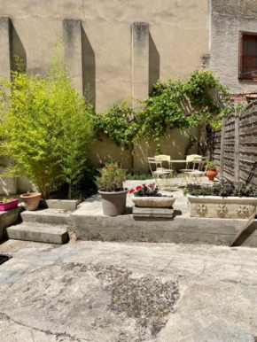 Гостиница Le Patio Cathare  Каркассон
